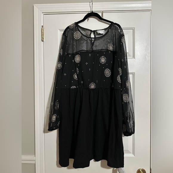 ASOS design mini - Picture 1 of 3